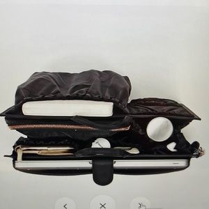 Black Deluxe Totesavvy bag organizer.